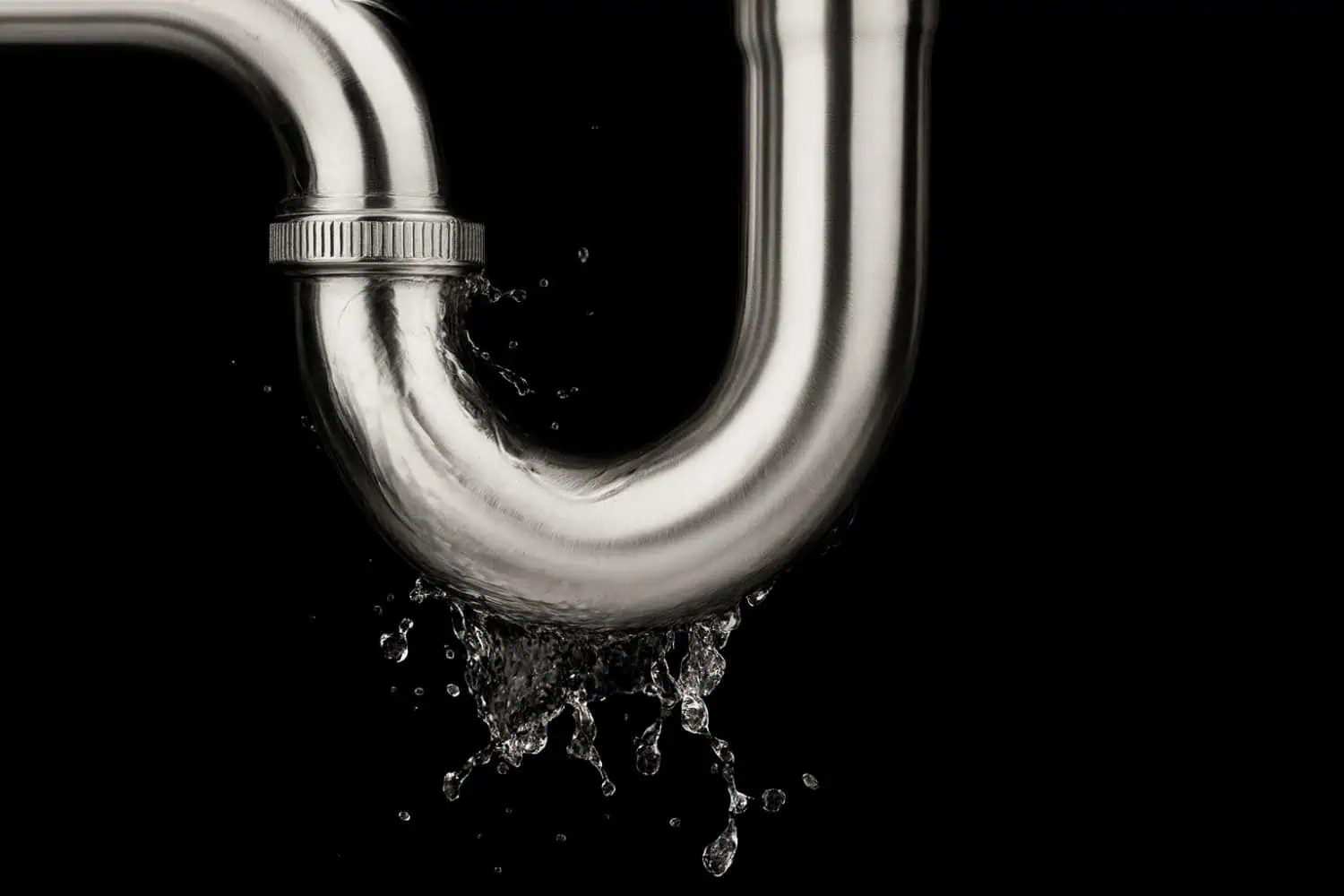 Precision bent metal pipe handling fluid flow in industrial application
